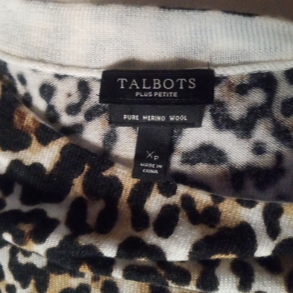 Talbots Leopard Print Audrey Extra Fine Merino Wool Crew Neck Sweater Size X 12P - Picture 7 of 8
